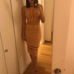 2 Piece peach top and skirt size S